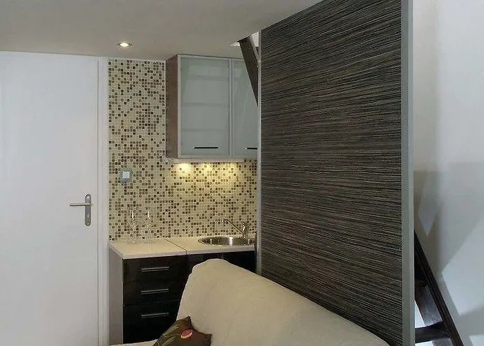 Bpr Center Design * Budapest